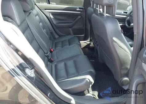 2009 Volkswagen Gti 4-Door from USA, damaged, VIN WVWHV71K09W140637